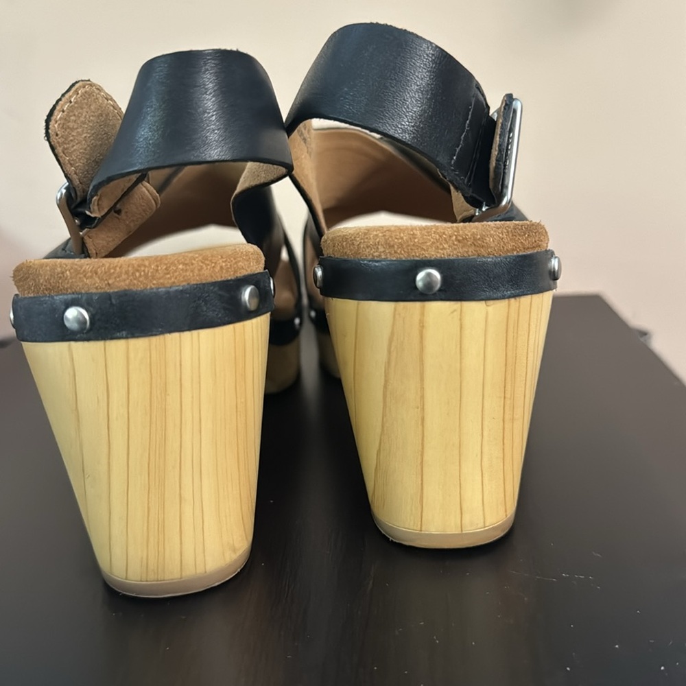 Clark’s artisan 7.5 black leather Ledella Club chunky heal sandals with buckel - Picture 3 of 8